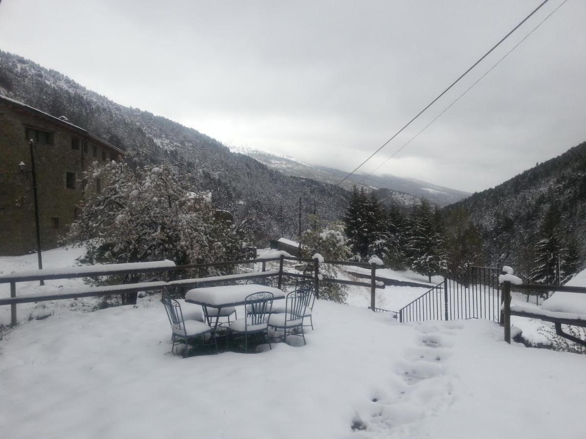 Cal Mestre Fornells de la Montaña Kültér fotó